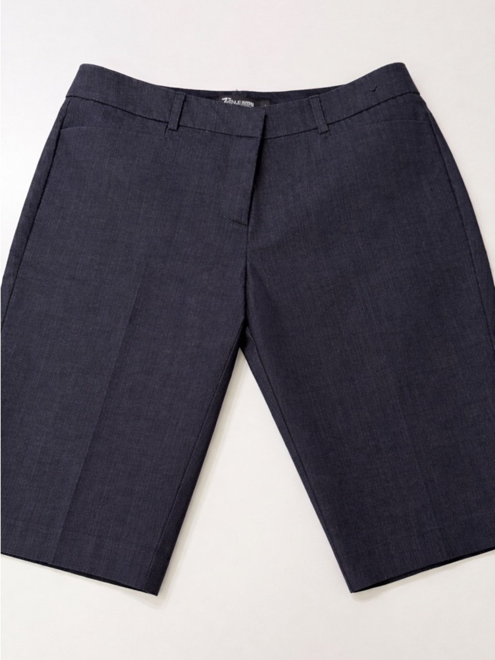 7th Avenue Suiting Collection Women’s Tailored Bermuda Shorts Dark Blue Size 6